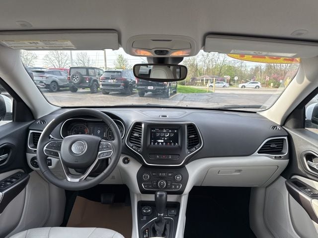 2021 Jeep Cherokee Latitude Lux