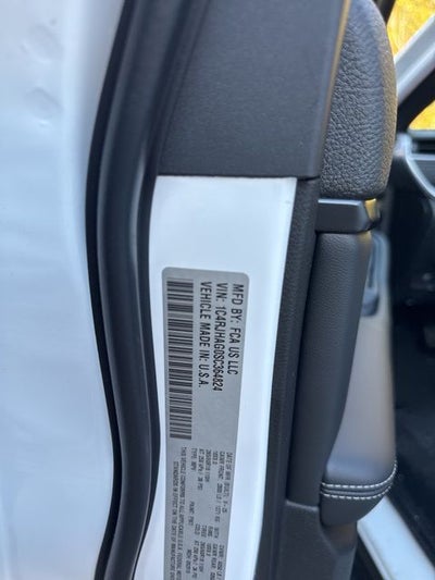 2025 Jeep Grand Cherokee Laredo X