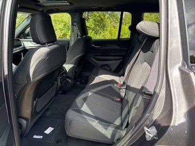 2025 Jeep Grand Cherokee Laredo X