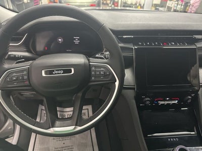 2023 Jeep Grand Cherokee Laredo