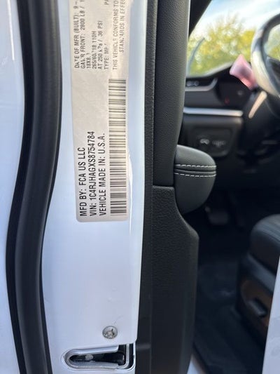 2025 Jeep Grand Cherokee Laredo X