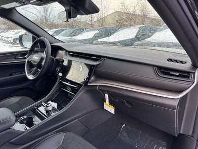 2026 Jeep Grand Cherokee Laredo