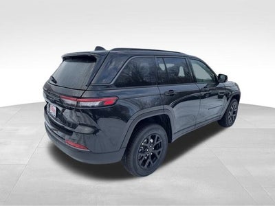 2026 Jeep Grand Cherokee Laredo