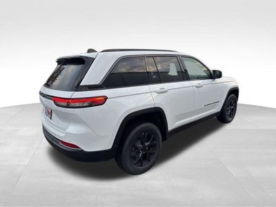 2026 Jeep Grand Cherokee Laredo