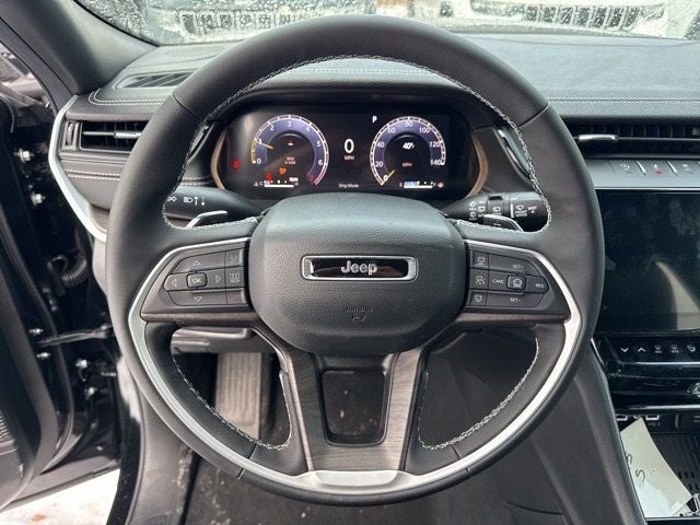 2026 Jeep Grand Cherokee Laredo