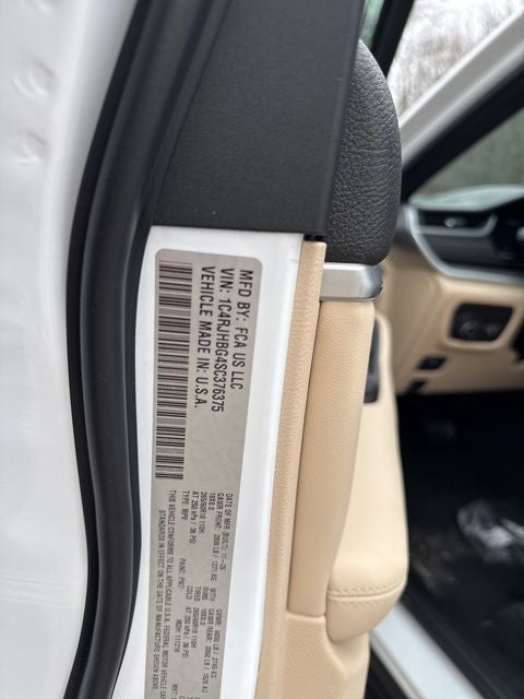 2025 Jeep Grand Cherokee Limited