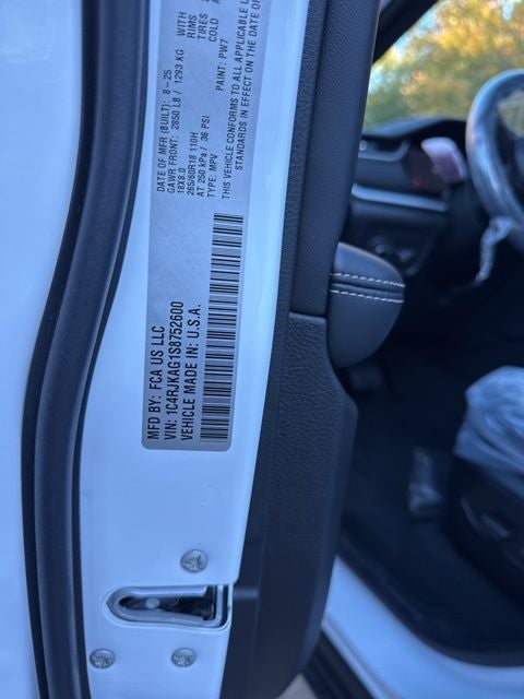 2025 Jeep Grand Cherokee L Laredo