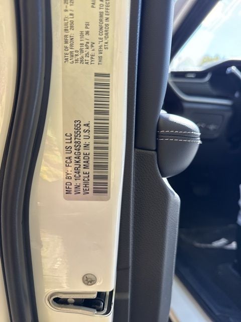 2025 Jeep Grand Cherokee L Laredo