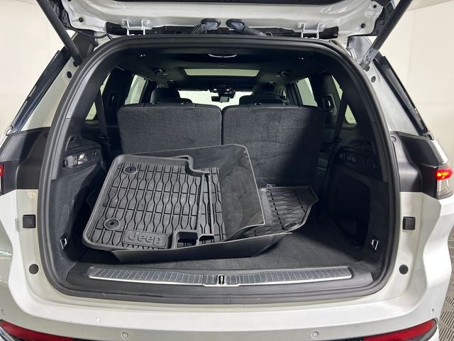 2024 Jeep Grand Cherokee L Summit