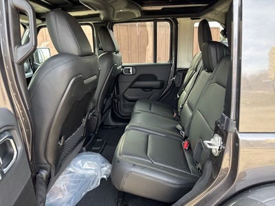 2025 Jeep Wrangler Rubicon 392