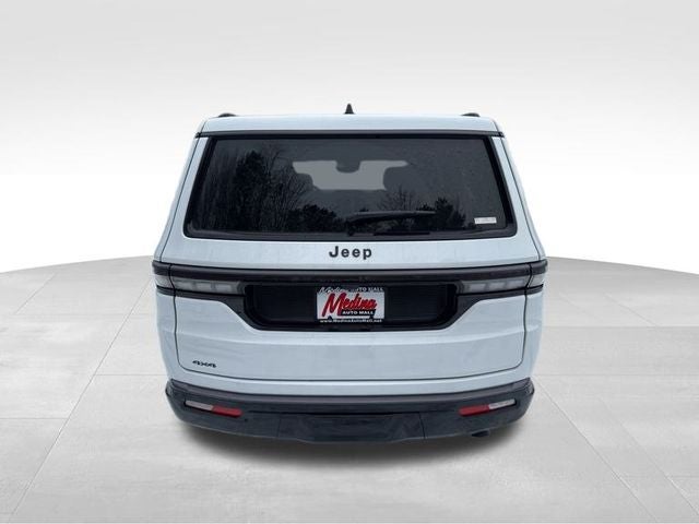 2026 Jeep Grand Wagoneer Limited Altitude