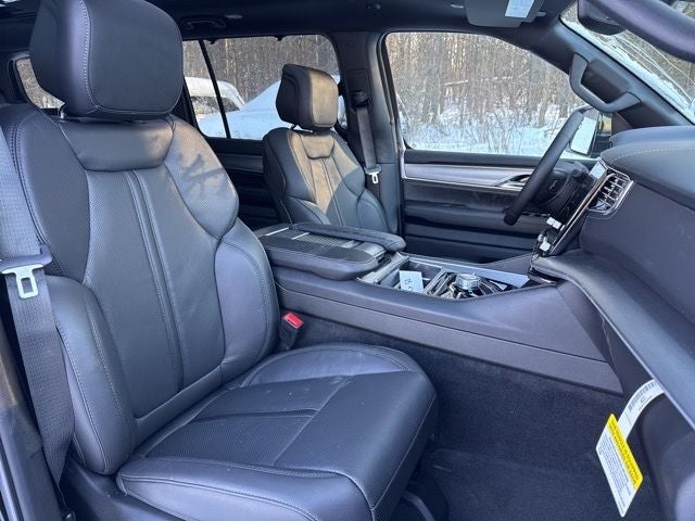 2026 Jeep Grand Wagoneer Limited Reserve