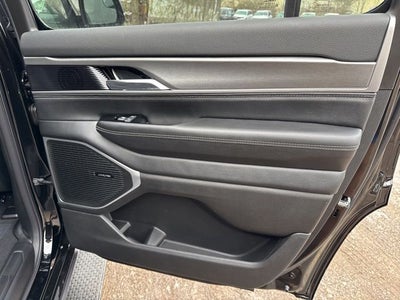 2026 Jeep Grand Wagoneer Limited Altitude