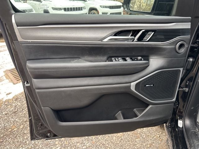 2026 Jeep Grand Wagoneer Limited Altitude