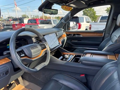 2023 Jeep Grand Wagoneer Series II