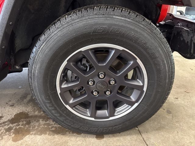 2022 Jeep Gladiator Overland