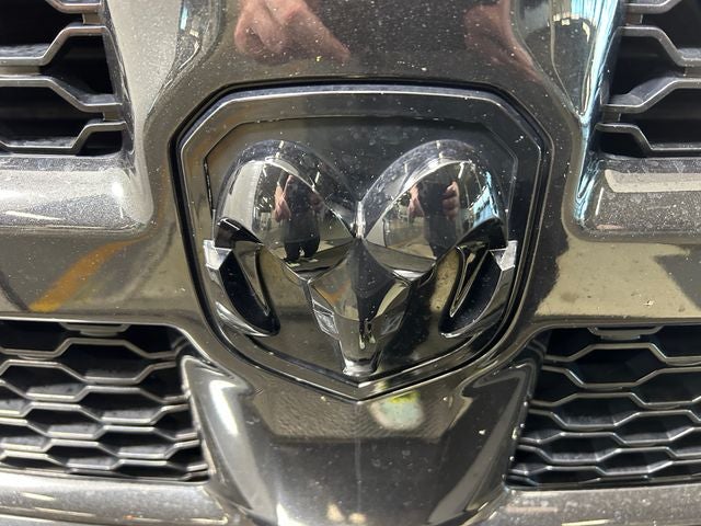 2018 RAM 1500 Night