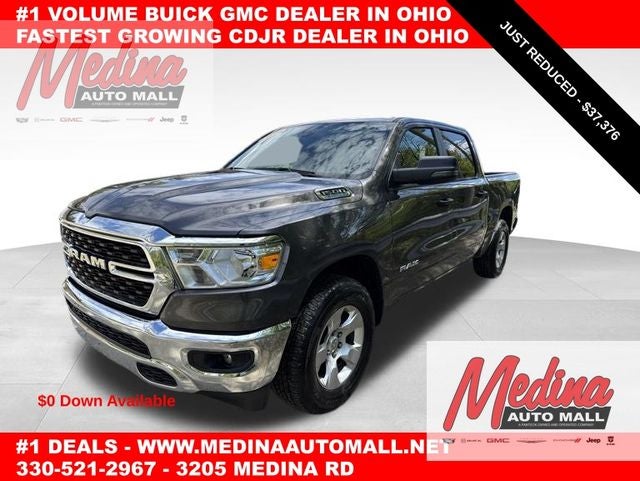 2024 RAM 1500 Big Horn/Lone Star 4x4 Crew Cab 5'7's photo