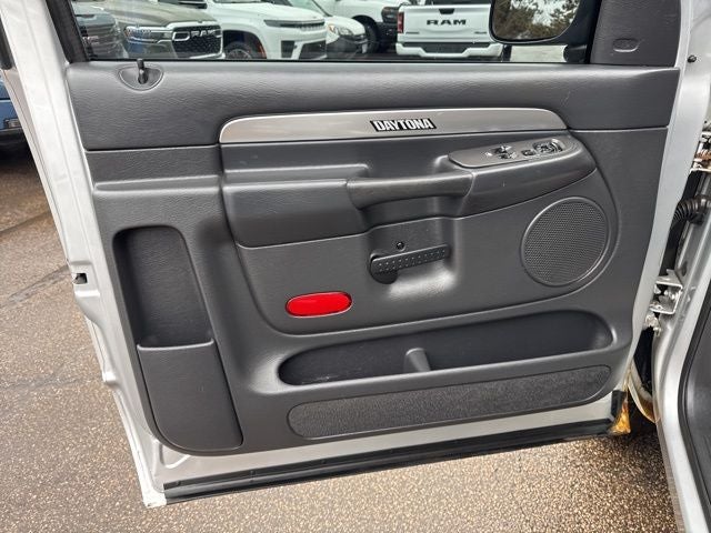 2005 Dodge Ram 1500 SLT