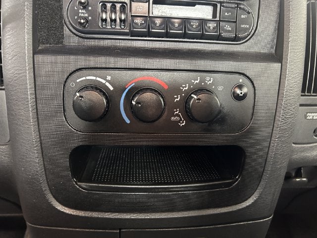 2002 Dodge Ram 1500 SLT