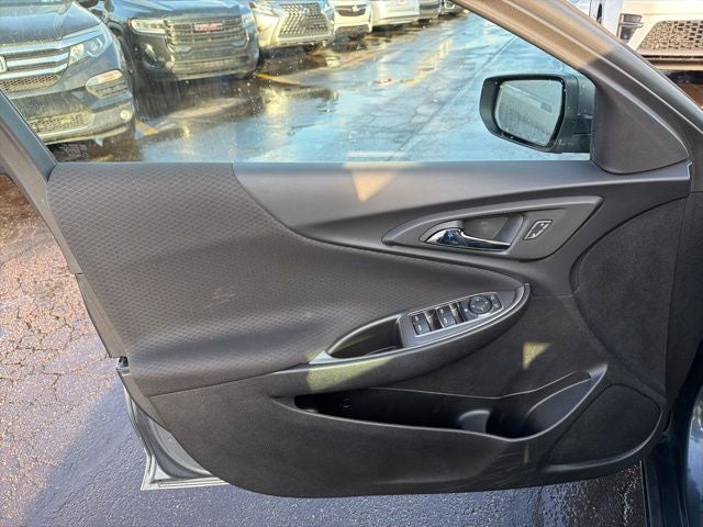 2021 Chevrolet Malibu LS 1LS