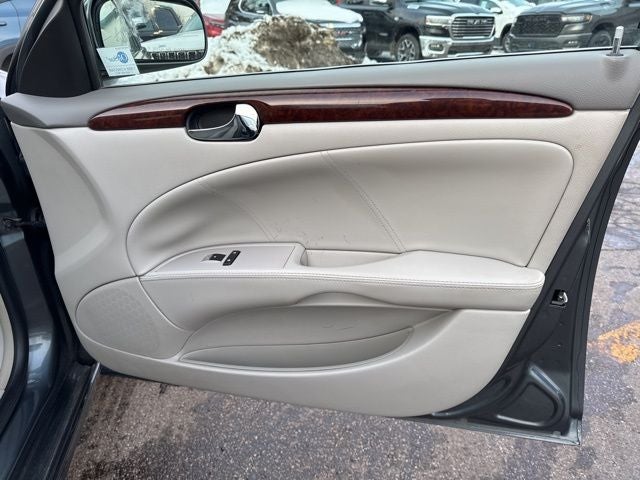 2011 Buick Lucerne CX