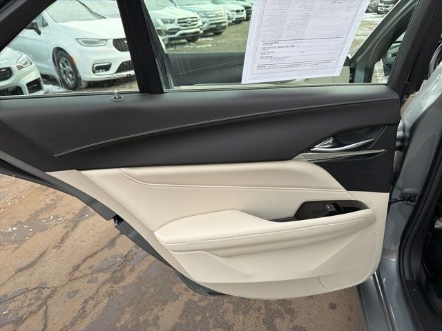 2023 Cadillac CT4 Premium Luxury