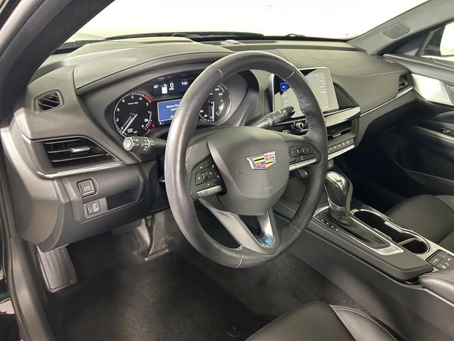2023 Cadillac CT4 Luxury