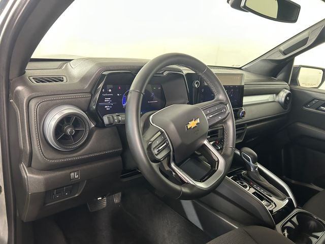 2025 Chevrolet Colorado LT
