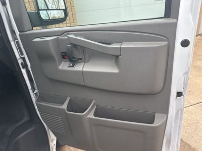 2017 Chevrolet Express 2500 Work Van Cargo