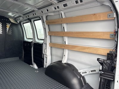 2024 Chevrolet Express 2500 Work Van Cargo