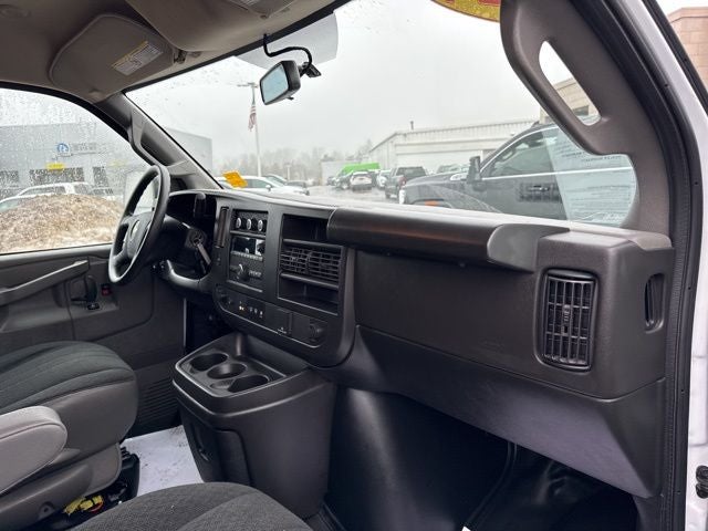 2024 Chevrolet Express 2500 Work Van Cargo