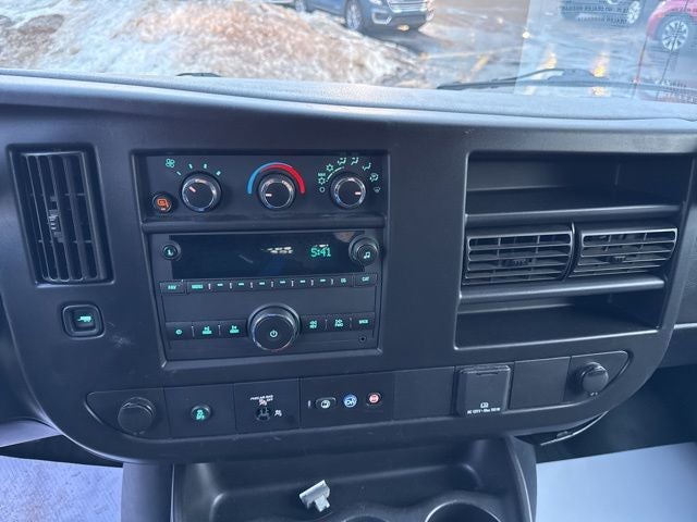 2024 Chevrolet Express 2500 Work Van Cargo