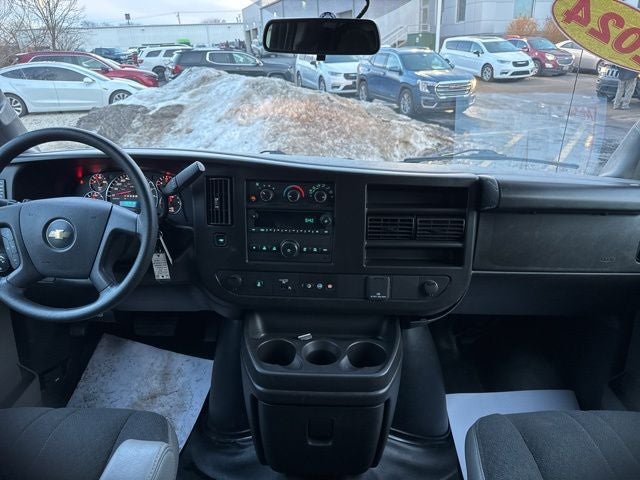 2024 Chevrolet Express 2500 Work Van Cargo