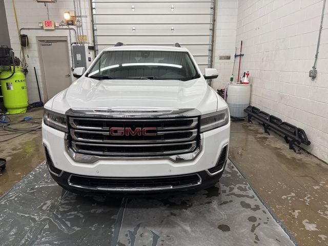 2022 GMC Acadia SLE