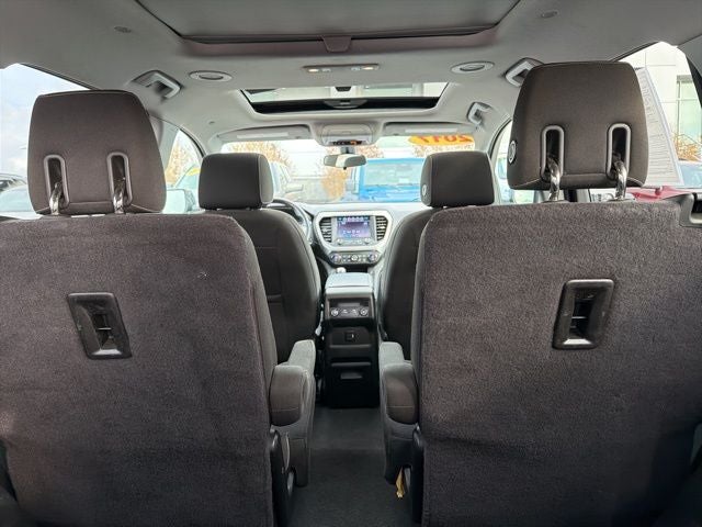 2017 GMC Acadia SLE-2