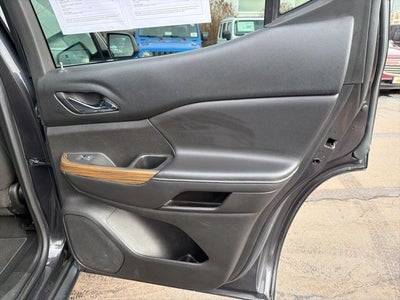 2017 GMC Acadia SLE-2