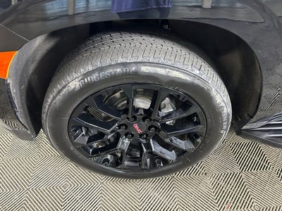 2022 GMC Yukon SLE