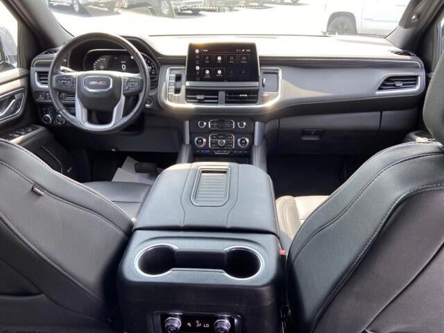 2022 GMC Yukon SLT