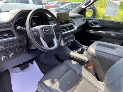2022 GMC Yukon SLT