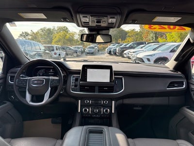 2023 GMC Yukon XL SLT