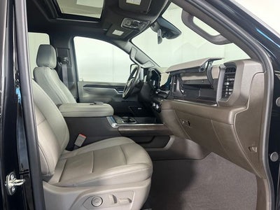 2025 GMC Sierra 3500HD SLT