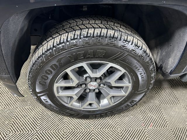 2022 GMC Canyon AT4 w/Cloth