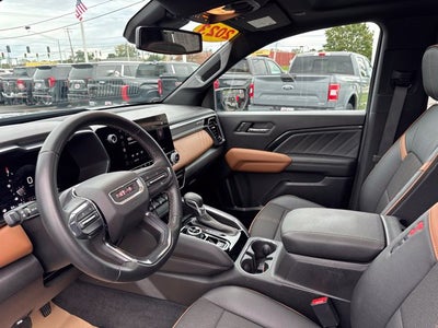 2023 GMC Canyon AT4