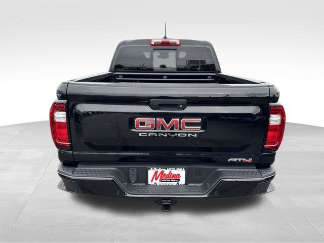 2023 GMC Canyon AT4