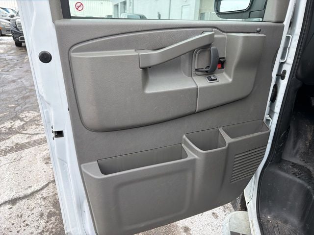 2024 GMC Savana 2500 Work Van