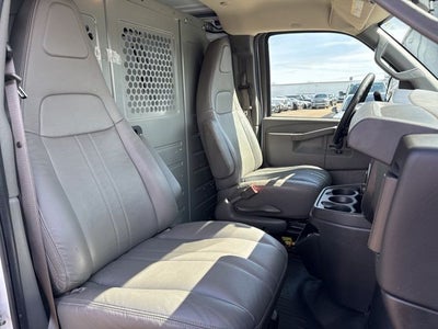 2016 GMC Savana 3500 Work Van