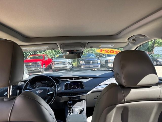 2021 Cadillac XT4 Luxury