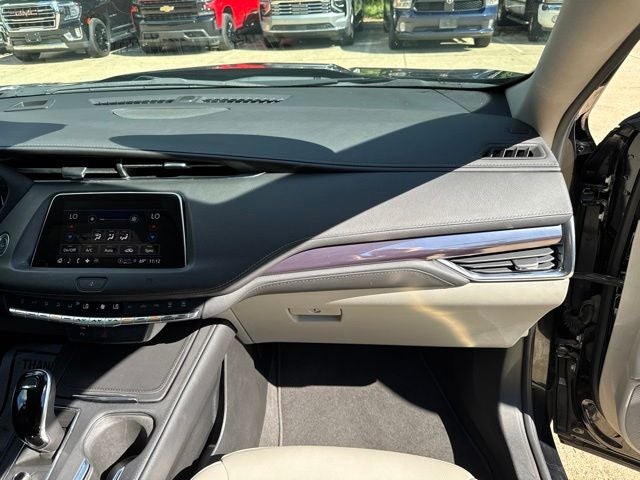 2021 Cadillac XT4 Luxury