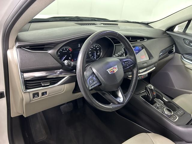 2019 Cadillac XT4 Luxury